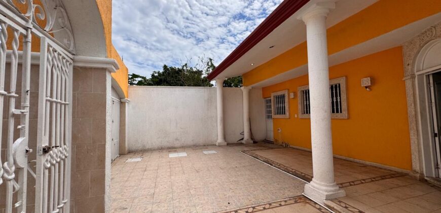 Casa en renta Pury